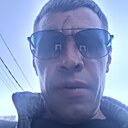Саша, 44 года