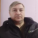 Виктор, 44 года