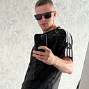 Илья, 24 года