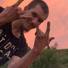 Фотография мужчины Виталий, 23 года из г. Пушкино (Московская Обл)