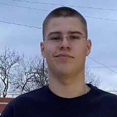 Фотография мужчины Александр, 19 лет из г. Судак