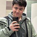 Surush, 21 год