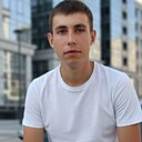 Денис, 22 года