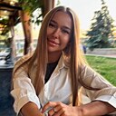 Августина, 23 года
