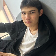 Фотография мужчины Андрей, 18 лет из г. Уфа