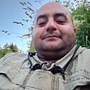 Икром, 37 лет