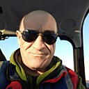 Илhaм, 52 года