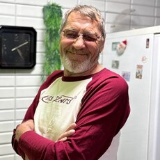 Фотография мужчины Виктор, 65 лет из г. Саратов