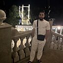 Аро, 22 года