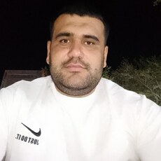 Фотография мужчины Толиб, 28 лет из г. Нерюнгри