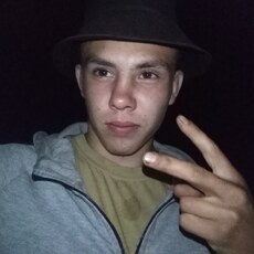 Фотография мужчины Андрей, 18 лет из г. Иркутск
