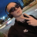 Владислав, 18 лет