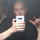 Валентин, 22 года