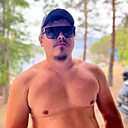 Виктор, 33 года