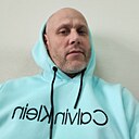 Незнакомец, 42 года