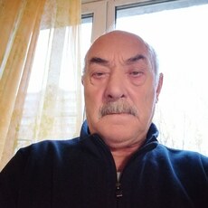 Фотография мужчины Валерий, 61 год из г. Королев