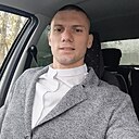 Юрий, 32 года
