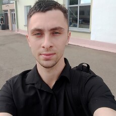 Фотография мужчины Валерий, 27 лет из г. Владивосток