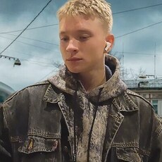 Фотография мужчины Алексей, 19 лет из г. Владивосток