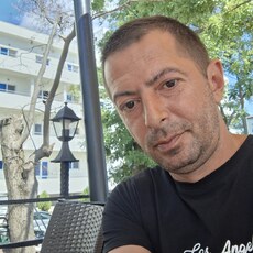 Фотография мужчины Mihai, 45 лет из г. Brașov