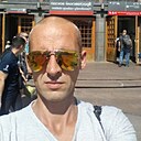 Максим, 44 года