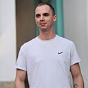 Денис, 33 года