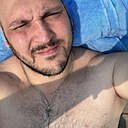 Макс, 33 года