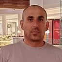 Xəyyam, 44 года