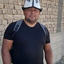Махмуд, 33 года