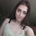 Вика, 22 года