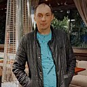 Василий, 32 года