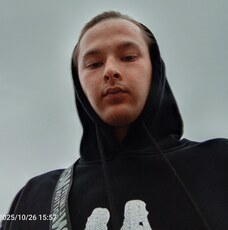 Фотография мужчины Максим, 19 лет из г. Бугуруслан