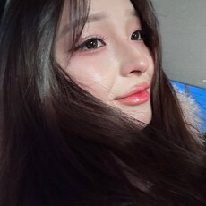 Фотография девушки Айлош, 18 лет из г. Астана