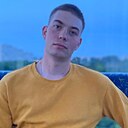 Илья, 23 года