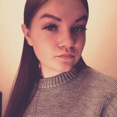 Фотография девушки Алина, 18 лет из г. Киров