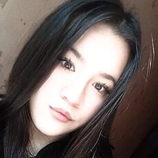 Фотография девушки Юлия, 19 лет из г. Петропавловск-Камчатский