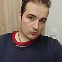 Максим, 24 года