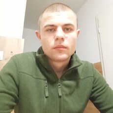 Фотография мужчины Максим, 19 лет из г. Тарновские-Горы