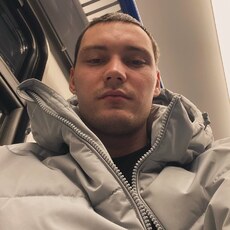 Фотография мужчины Андр, 25 лет из г. Югорск