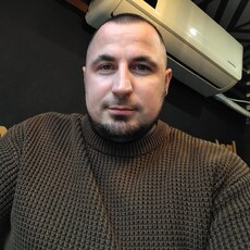 Фотография мужчины Валерий, 34 года из г. Казань