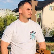 Фотография мужчины Samuel, 22 года из г. Baia Mare