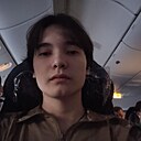 Виктор, 21 год