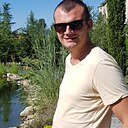Антон, 32 года