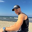 Russel, 34 года