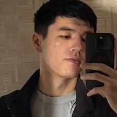 Фотография мужчины Исфандиёр, 20 лет из г. Джалал-Абад