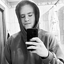 Артём, 21 год