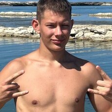 Фотография мужчины Андрей, 18 лет из г. Пенза