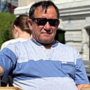 Виктор, 64 года