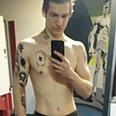 Денис, 21 год