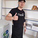 Женис, 34 года